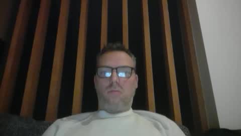 Snapshot of belgianordenary chatting on 11.29.25 belgianordenary online show from 11.29.25