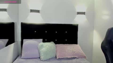 Bella online show from 09.30.25