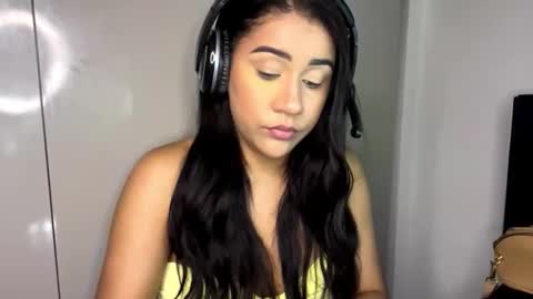 Snapshot of belindafeiner chatting on 03.18.26 belindafeiner online show from 03.18.26