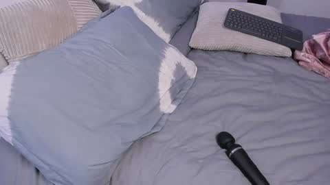  Belkis  online show from 01.06.25