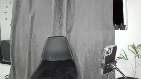 isabella online show from 03.07.25