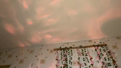 Snapshot of bella_and_alice chatting on 09.16.25 bella_and_alice online show from 09.16.25