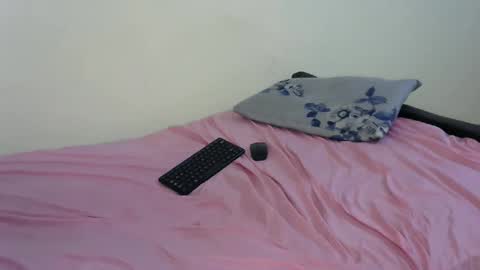 bella_c8 online show from 02.04.26