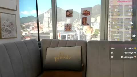 Snapshot of bella_es chatting on 06.23.26 Onlyfans isa bella 23 online show from 06.23.26