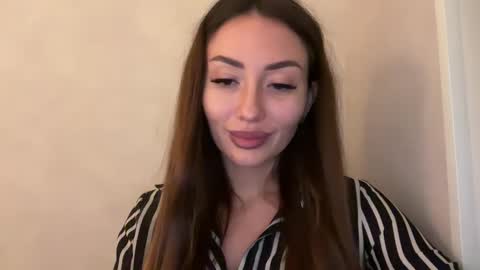 bella_foxxi online show from 12.01.24