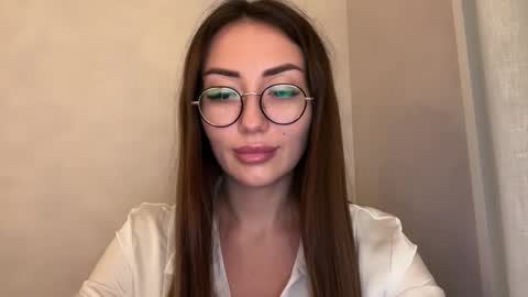 bella_foxxi online show from 12.08.24