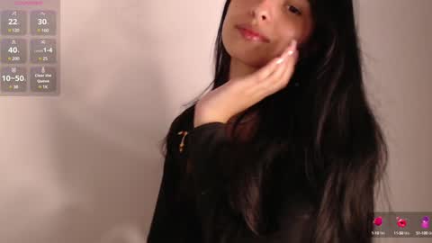 Snapshot of bella_musee chatting on 02.07.25   online show from 02.07.25