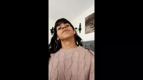 Bella online show from 01.05.26