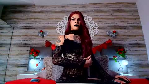 Snapshot of bella_salvatore chatting on 02.16.25     online show from 02.16.25