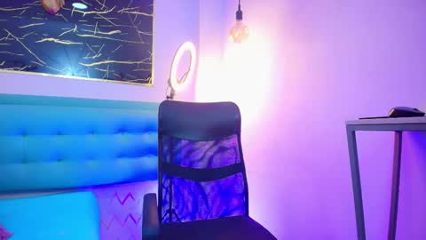     online show from 12.18.25