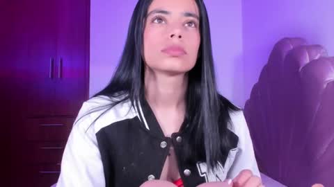 Valeria Model Independent online show from 09.14.25