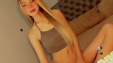 Bella online show from 12.05.25