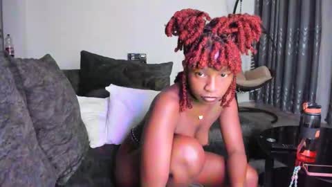 Bella sweetpea online show from 10.11.25