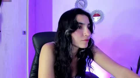 Bella online show from 10.08.25