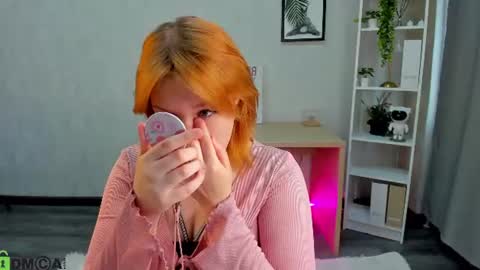 Snapshot of bella_wilde1 chatting on 07.01.26 Cutie Belle online show from 07.01.26