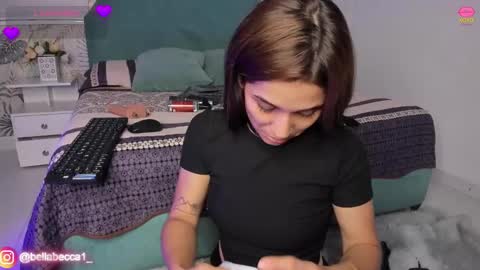 Bella Becca  online show from 03.03.25