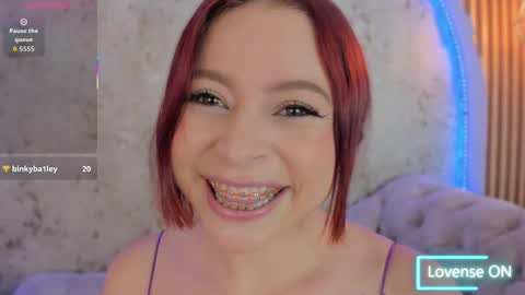 Snapshot of bellaa_swant chatting on 09.24.25 Cris online show from 09.24.25