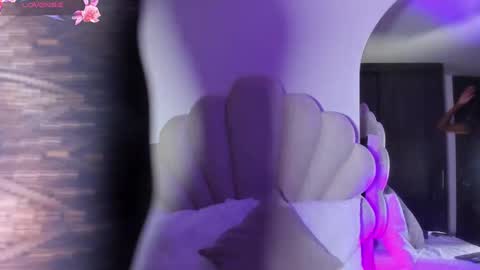 Bella Dajud online show from 10.02.25