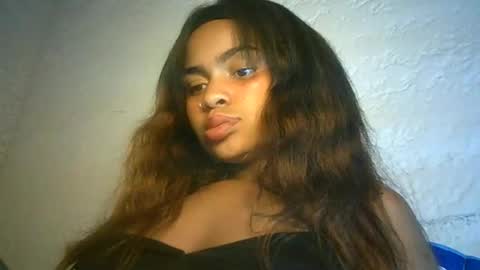 Bella online show from 12.22.24