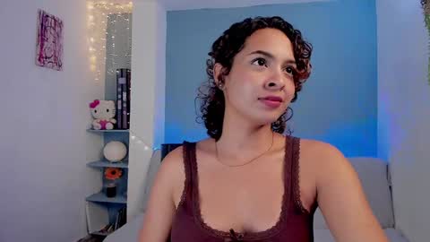Snapshot of bellabeth_ chatting on 01.21.25 Betsy online show from 01.21.25