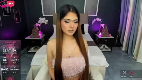 Snapshot of bellabrown_19xxx chatting on 06.19.26 Bella online show from 06.19.26