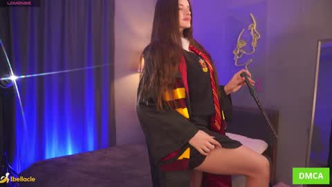 Bella I took a vacation and Ill be back on December 18th So dont lose me To keep in touch I have a TG -  you can find below online show from 11.23.25