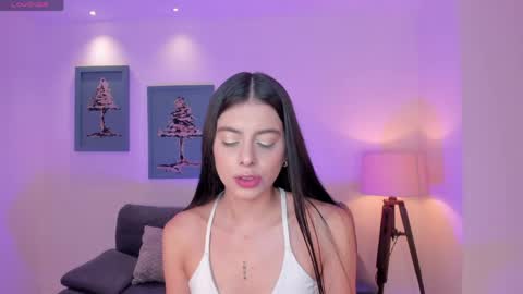 Snapshot of bellaconnor_ chatting on 06.06.26 Bella online show from 06.06.26