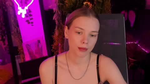 Snapshot of bellahaadiid chatting on 02.05.26 Bela online show from 02.05.26