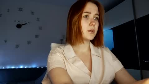 Snapshot of bellahoneyy_ chatting on 06.01.26 Bella online show from 06.01.26