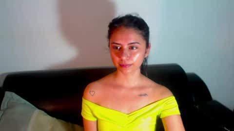 Snapshot of bellaluxxs chatting on 07.15.26 MY NAME IS BELL online show from 07.15.26