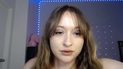 Bella Monroe online show from 02.07.25