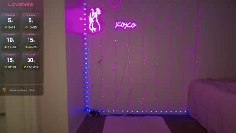 Bella Monroe online show from 04.09.26