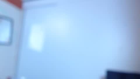 Snapshot of bellamy_sweet chatting on 01.25.25 bellamy online show from 01.25.25