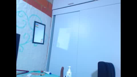 Snapshot of bellamy_sweet chatting on 01.31.25 bellamy online show from 01.31.25