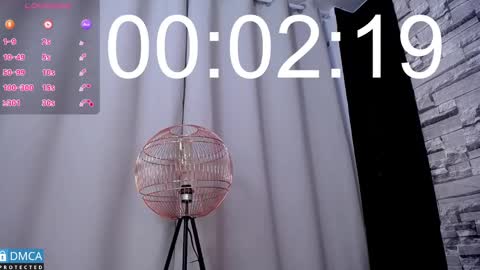   online show from 03.05.25