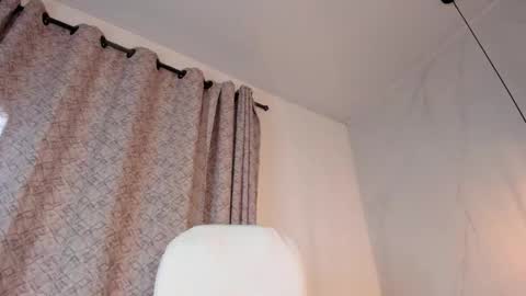 LUCIANA online show from 03.12.26