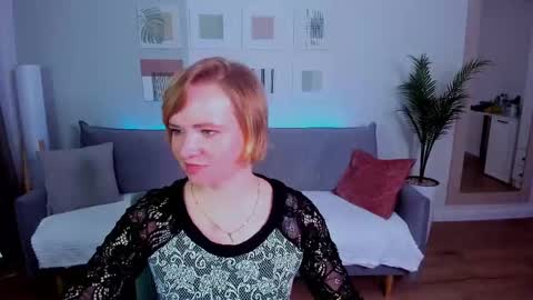 bellasmittssy online show from 04.14.26