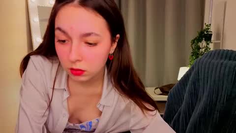 Bella online show from 03.10.26