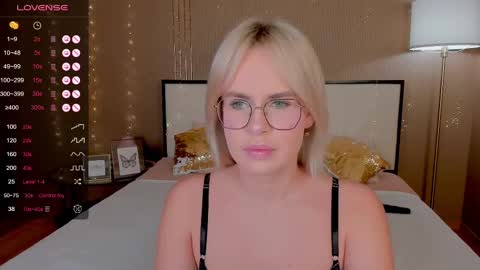 Bella online show from 02.17.25