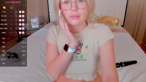 Bella online show from 02.20.25