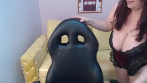 Bella online show from 09.25.25