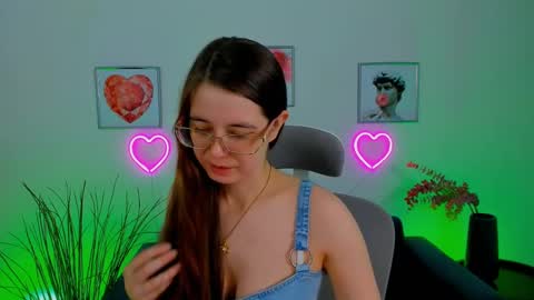 Bella. Ntmu online show from 02.21.25