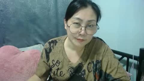 Bella online show from 12.04.25