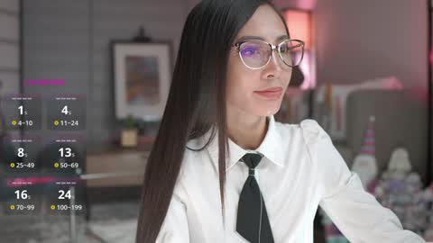 Snapshot of belle_adrienne chatting on 01.11.25 Belle Adrienne IG online show from 01.11.25