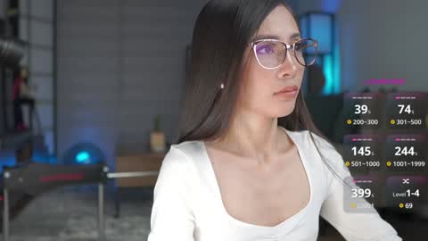 Snapshot of belle_adrienne chatting on 02.02.25 Belle Adrienne IG online show from 02.02.25