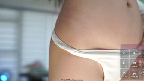 Snapshot of belle_adrienne chatting on 10.11.25 Belle Adrienne IG online show from 10.11.25