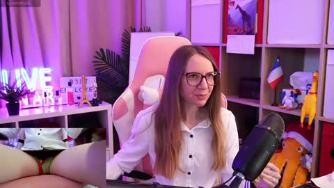 Alice online show from 04.08.26