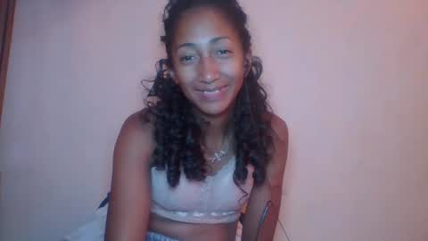 belle_annah online show from 05.11.26