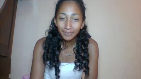 belle_annah online show from 05.15.26