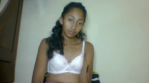 belle_annah online show from 05.16.26